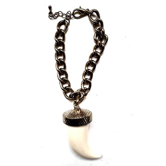 Men/Woman Tiger Tooth Plastic Beige-Gold Color Adjustable Chain Bracelet - Picture 2 of 3